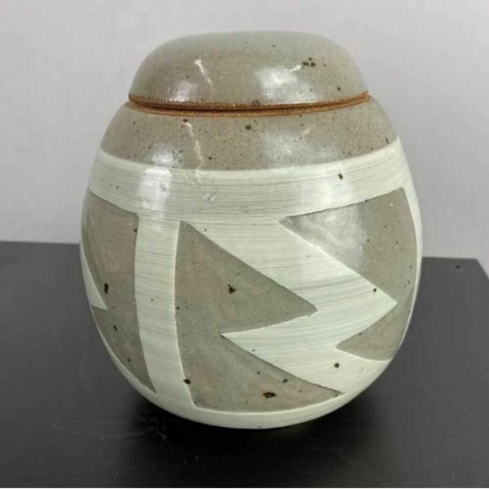 Signed Handmade Stoneware Pottery Jar With Lid